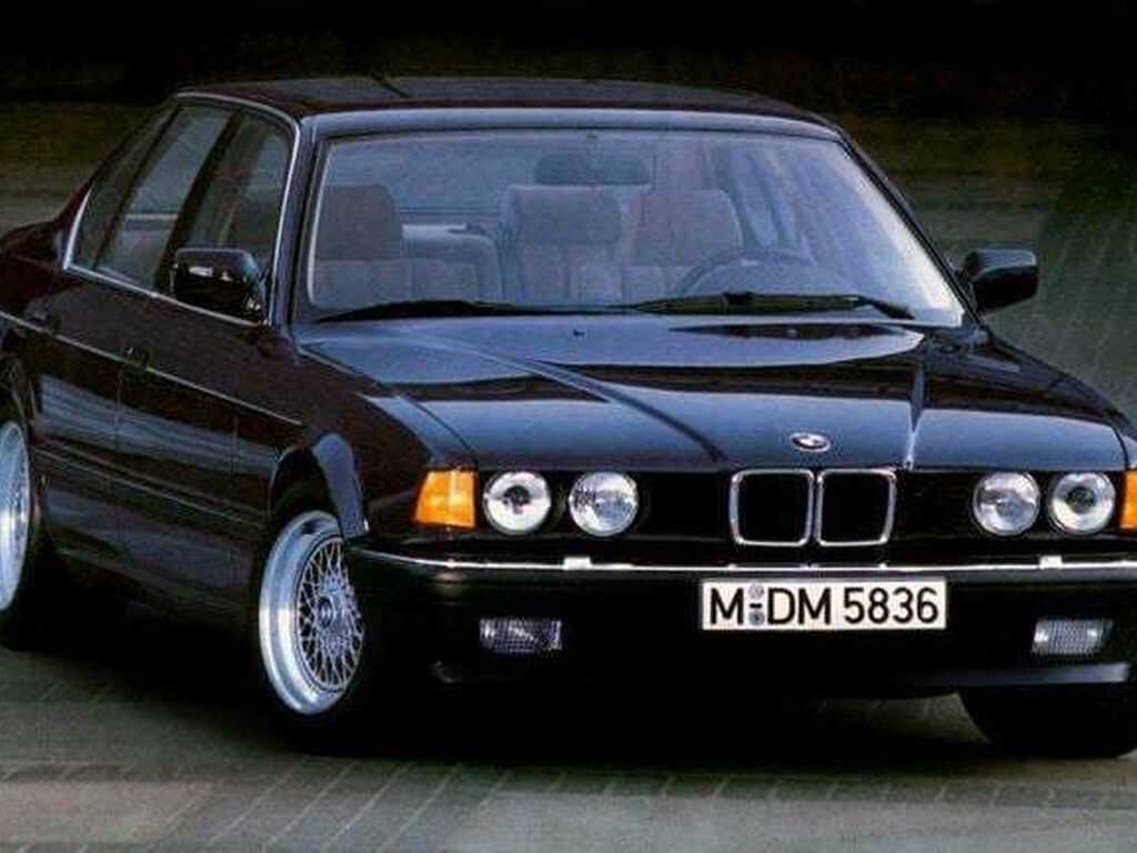BMW 7 Serie E32