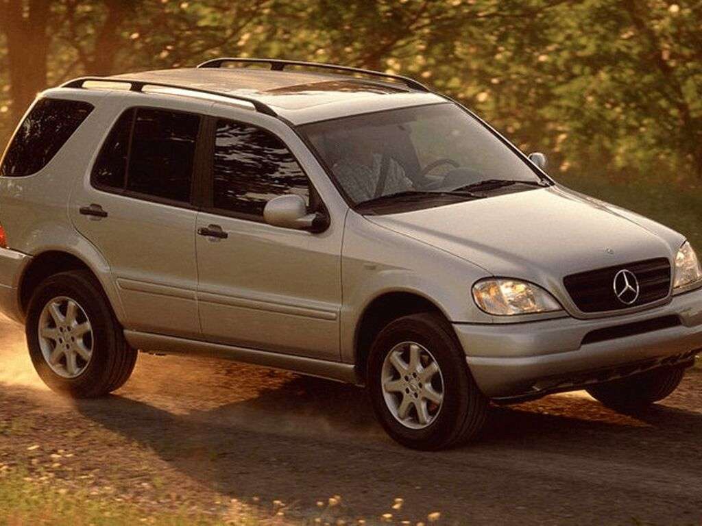 Automatten voor Mercedes M-Klasse W163 1997 - 2005