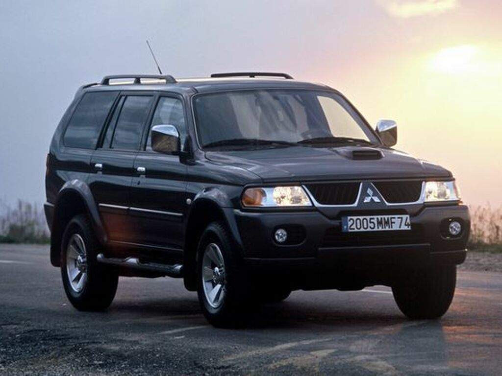 Automatten voor Mitsubishi Pajero Sport 2002 - 2008