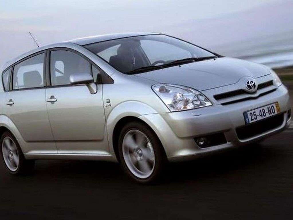 Automatten voor Toyota Corolla Verso 2004 - 2009