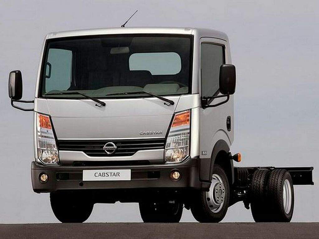 Automatten voor Nissan Cabstar 1992 - 2011