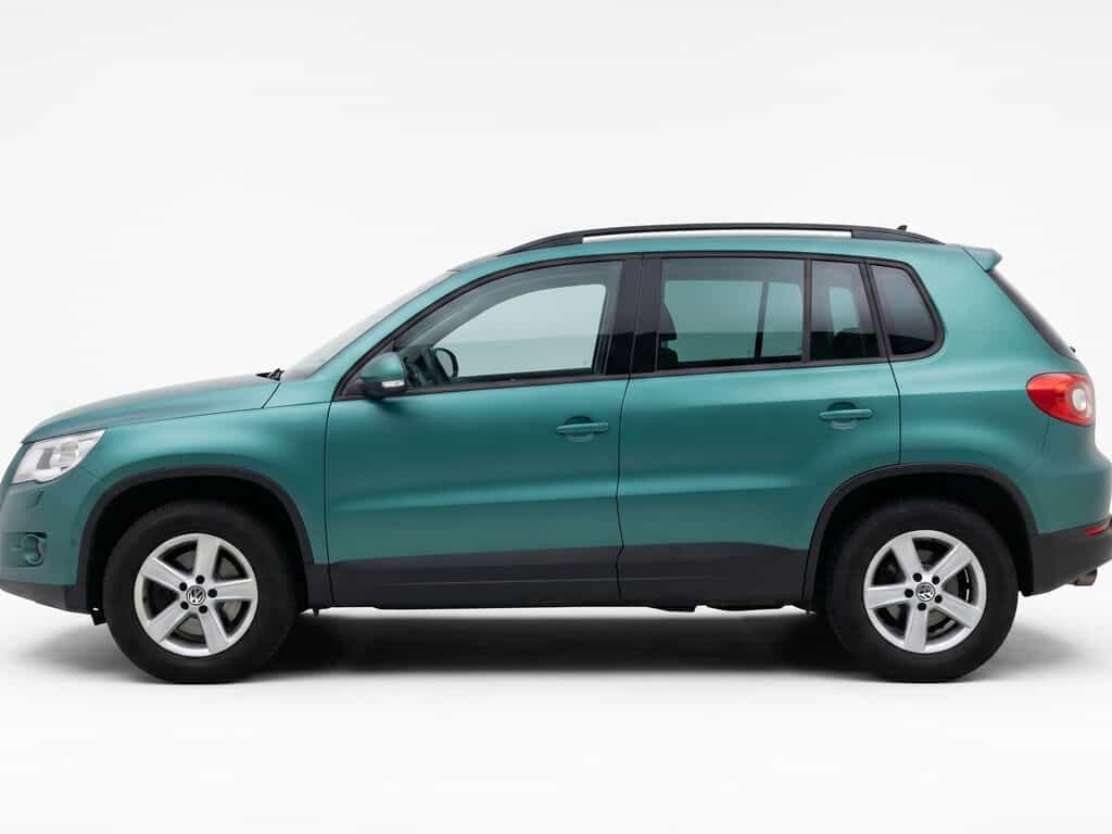 Volkswagen Tiguan 1